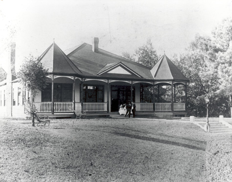 The Lakeside Wheel Club (Bloemendaal House) circa 1890