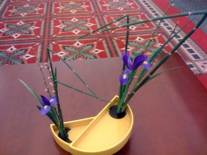 Horsetail and iris Ikebana arrangement "Winter into Spring"