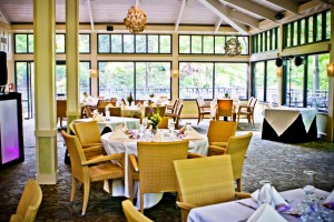 Wedding decorations within the Robins Tea House. Image by Sweet Memories Photography by Naomi Phelps