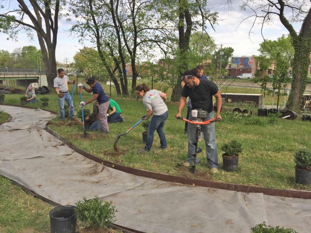 Duron Chavis at Sixth Mount Zion with Ginter Urban Gardeners 