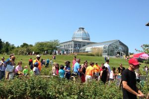 Terrace Lawn full of People on Genworth Free Community Day