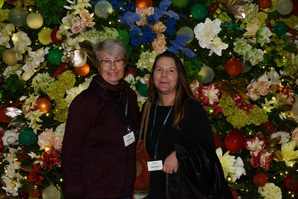 Two women volunteers who are friends. Image by Harlow Chandler