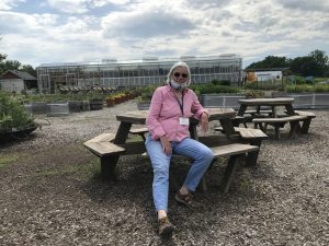 Volunteer Elaine Loomis