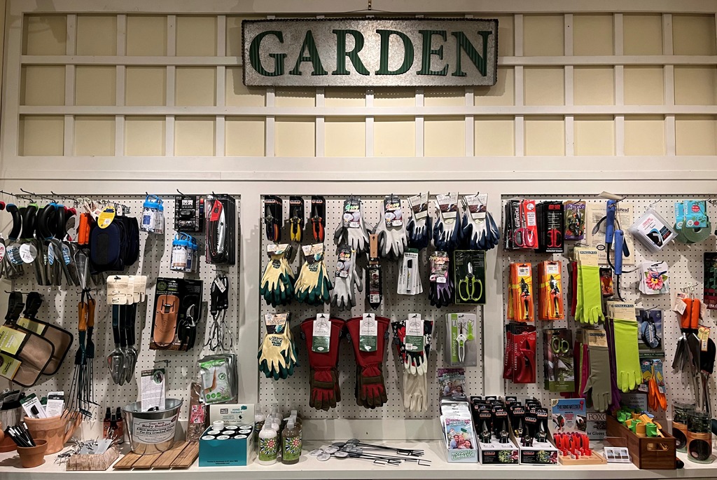 Garden tools in the Garden Shop