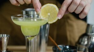 Cocktails to Beat the Summer Heat